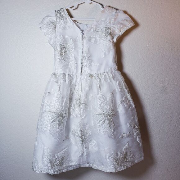 White and Silver Floral Laced Embroidered Princess Dress - Picture 3 of 4